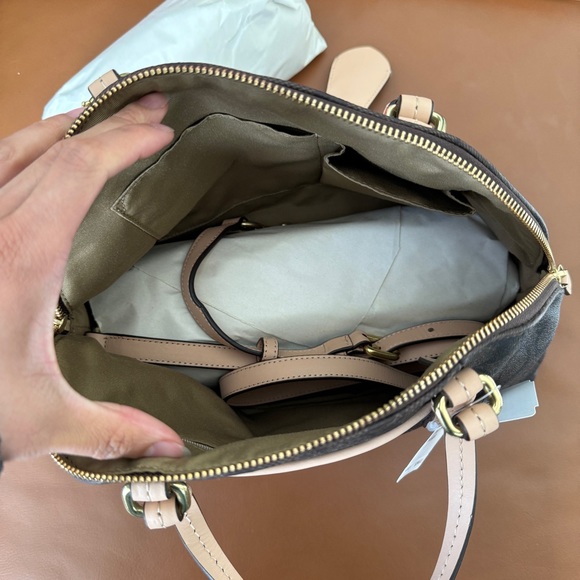 Coach Peyton Signature Cora Domed Satchel *NWT* - Picture 8 of 10